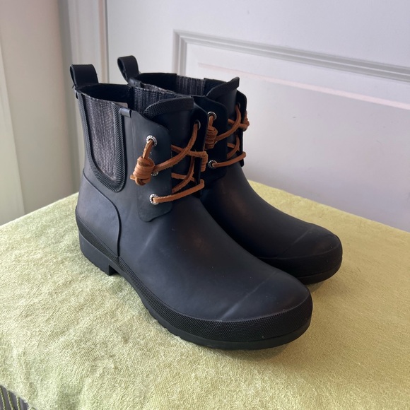 Sperry Walker Steam black rain boots. Size 7 - Picture 2 of 15